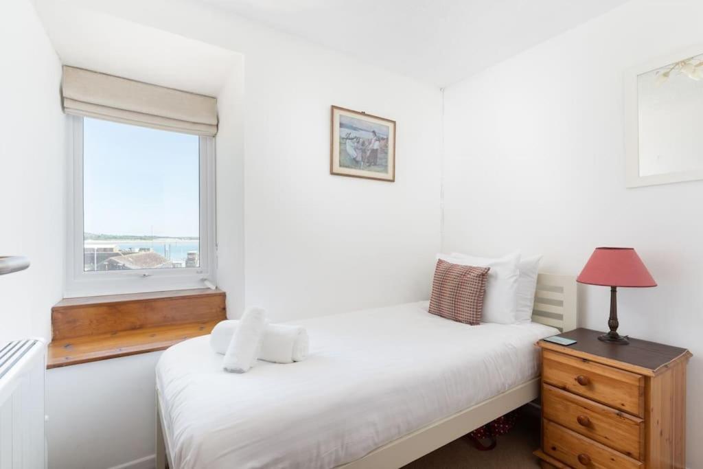 Charming 3 Bedroom Harbour Cottage With Parking Penzance Zewnętrze zdjęcie