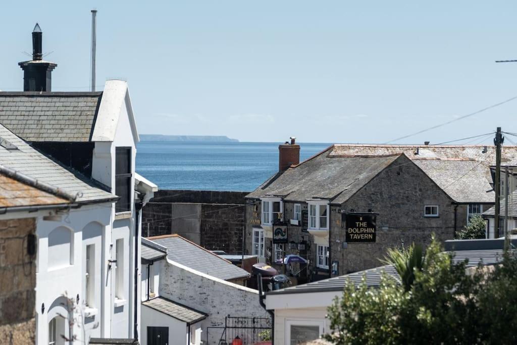 Charming 3 Bedroom Harbour Cottage With Parking Penzance Zewnętrze zdjęcie